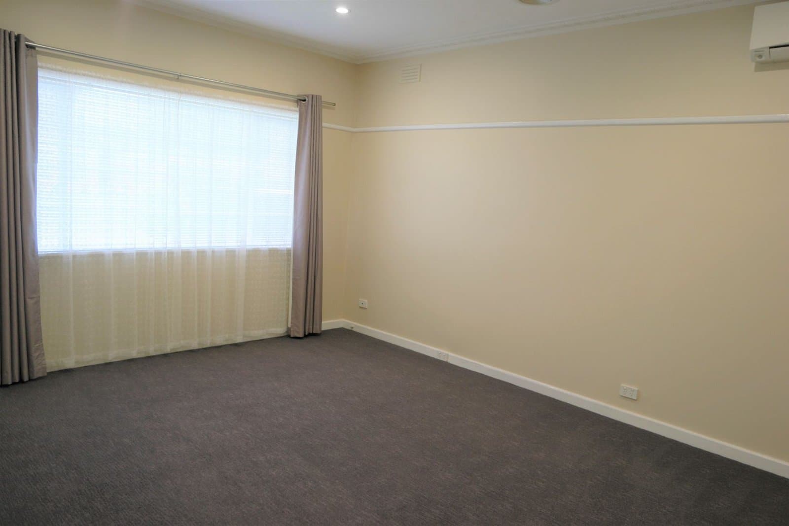 8 Hart Street, Airport West VIC 3042, Airport West - Thumbnail 8