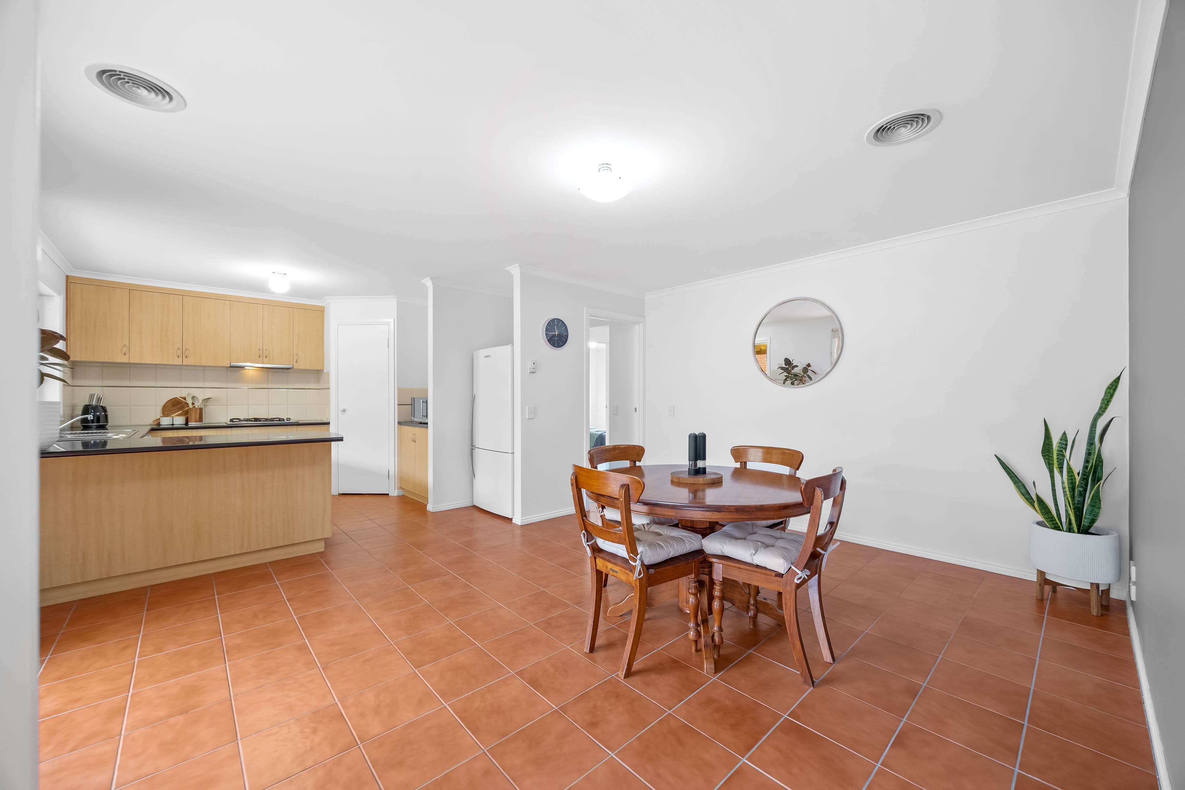 50 Cartledge Avenue, Mount Clear - Thumbnail 8