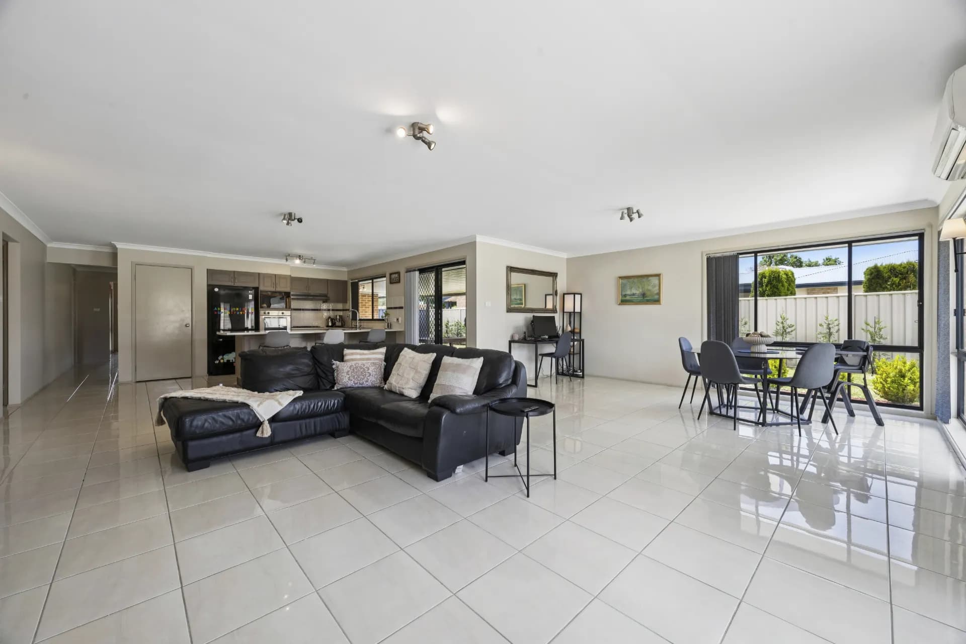 23 Birch Drive, Bungendore., Bungendore - Thumbnail 2