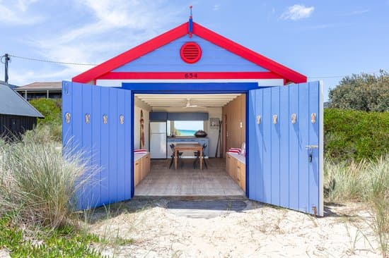 Boatshed 654 Natal Avenue, Edithvale, Edithvale - Image 1