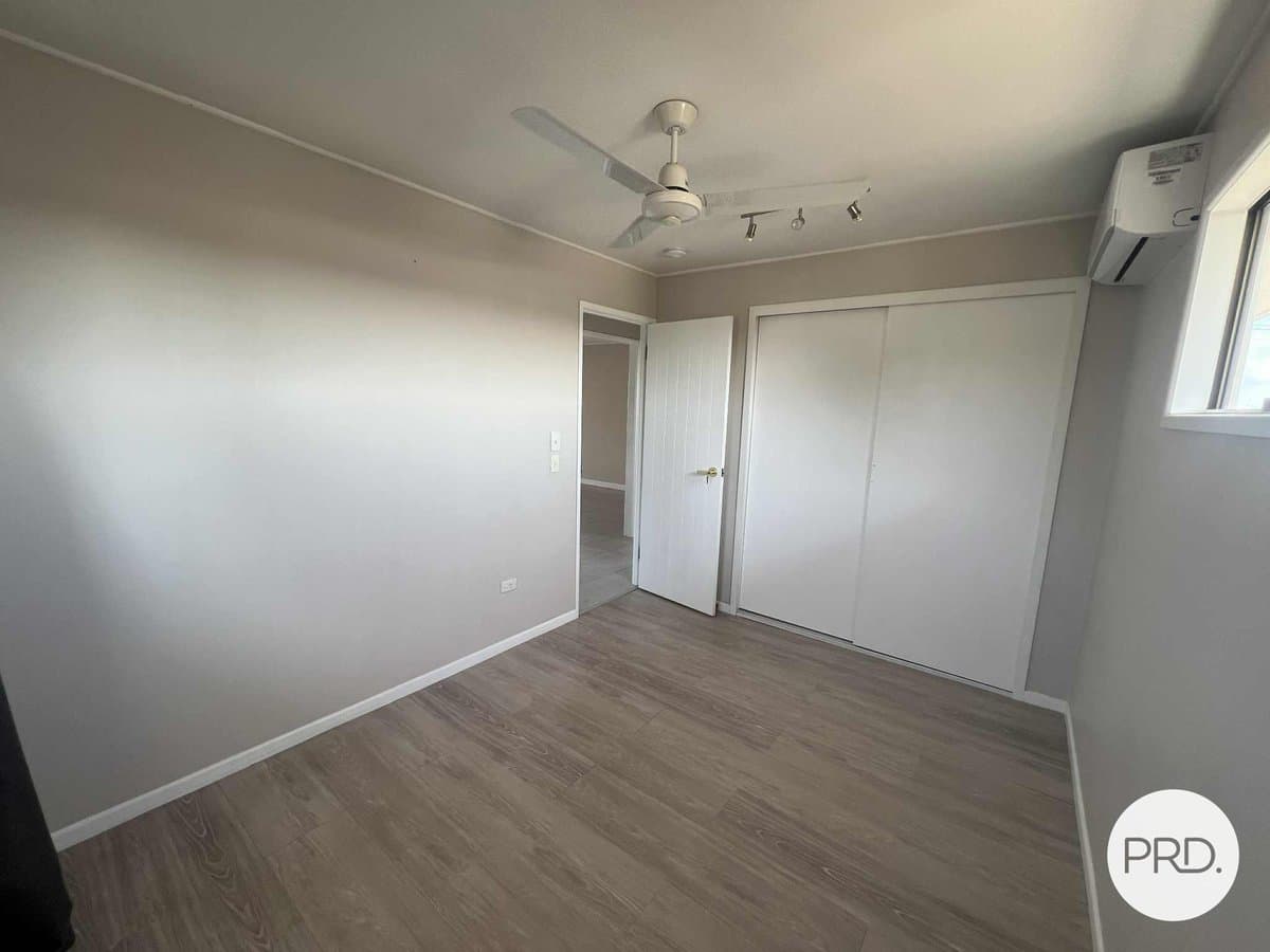 13 Marina Avenue, BOYNE ISLAND QLD 4680, Boyne Island - Thumbnail 6
