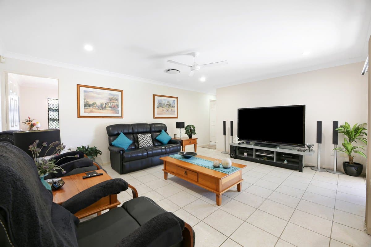 13 Orchna Street, BURLEIGH HEADS QLD 4220, Burleigh Heads Property Image - Thumbnail 2
