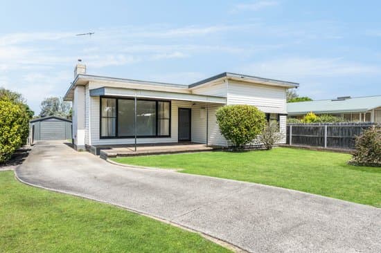 4 Longview Avenue, Leopold, Leopold - Image 1