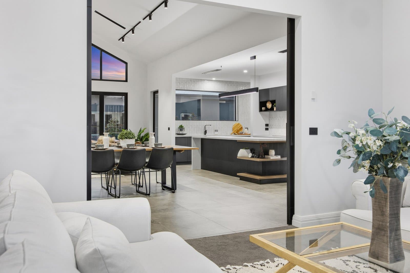 10 Blomeley Drive, Lucas, Lucas - Thumbnail 6