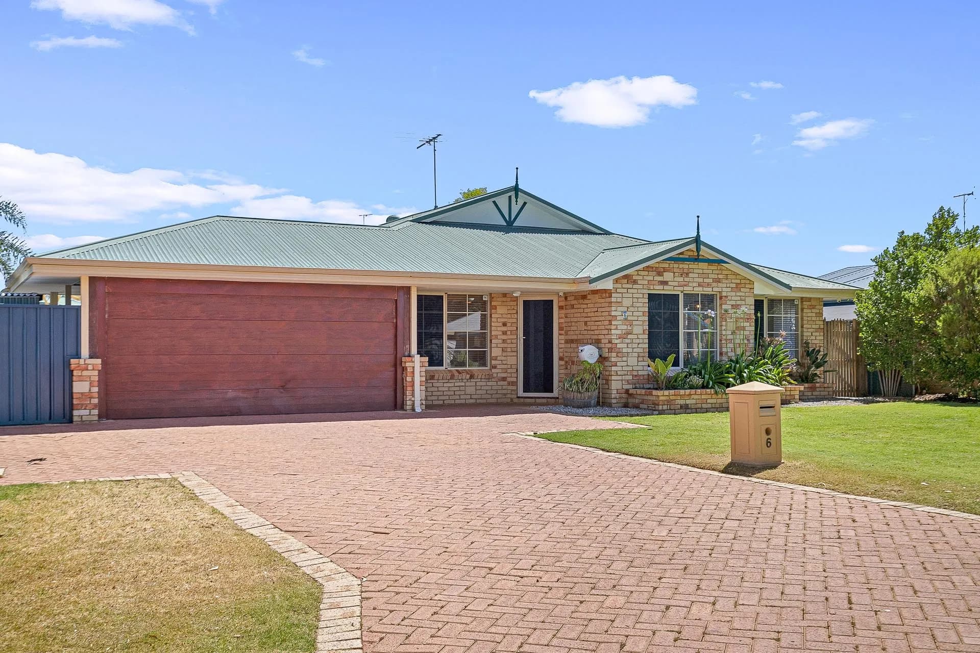 6 Suncrest Meander, Meadow Springs., Meadow Springs - Thumbnail 2