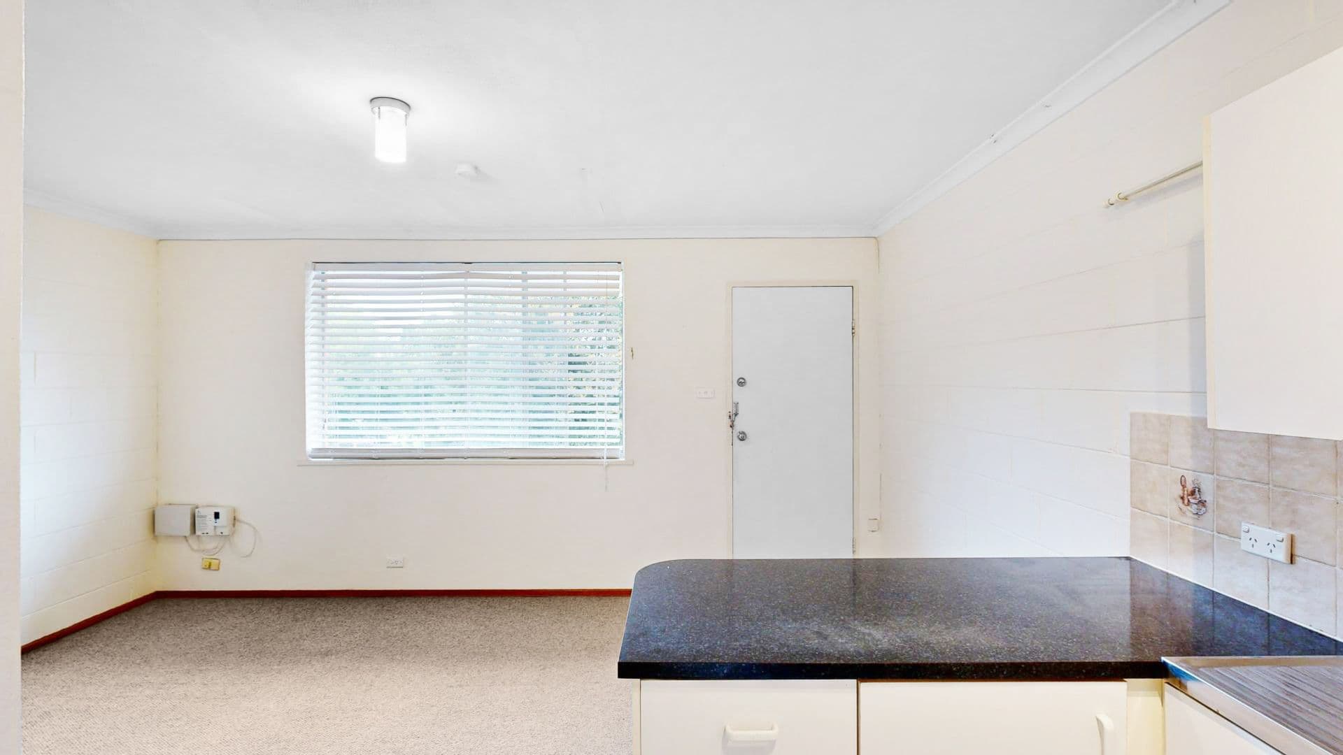 10 Macquoid Street , Queanbeyan East NSW 2620, Queanbeyan East - Thumbnail 5