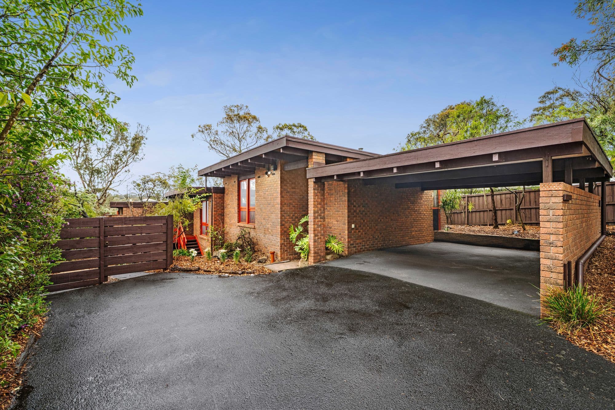 19 Wycliffe Crescent , Eltham VIC 3095, Eltham - Image 1