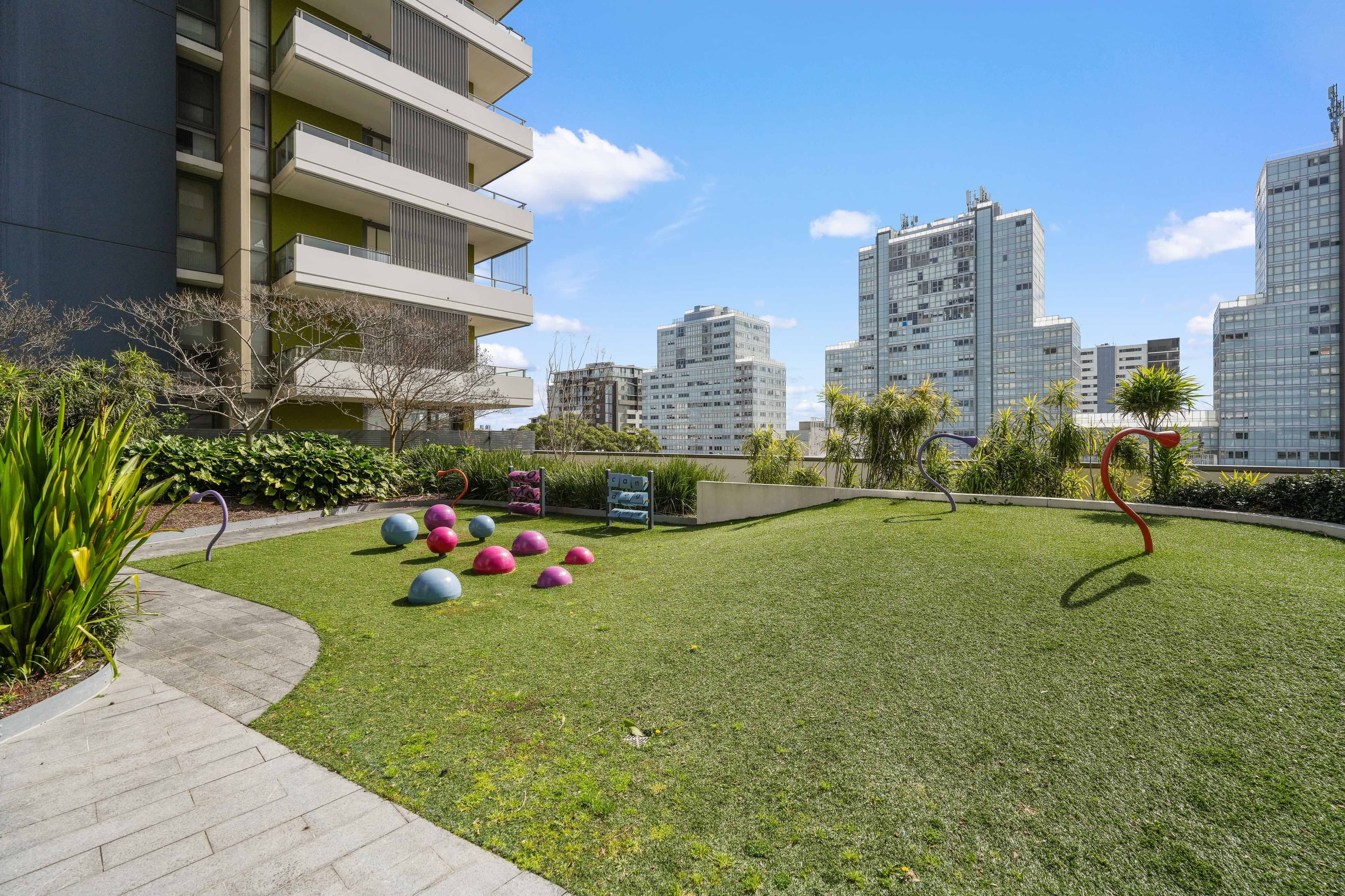 31 Belmore Street, Burwood - Thumbnail 2