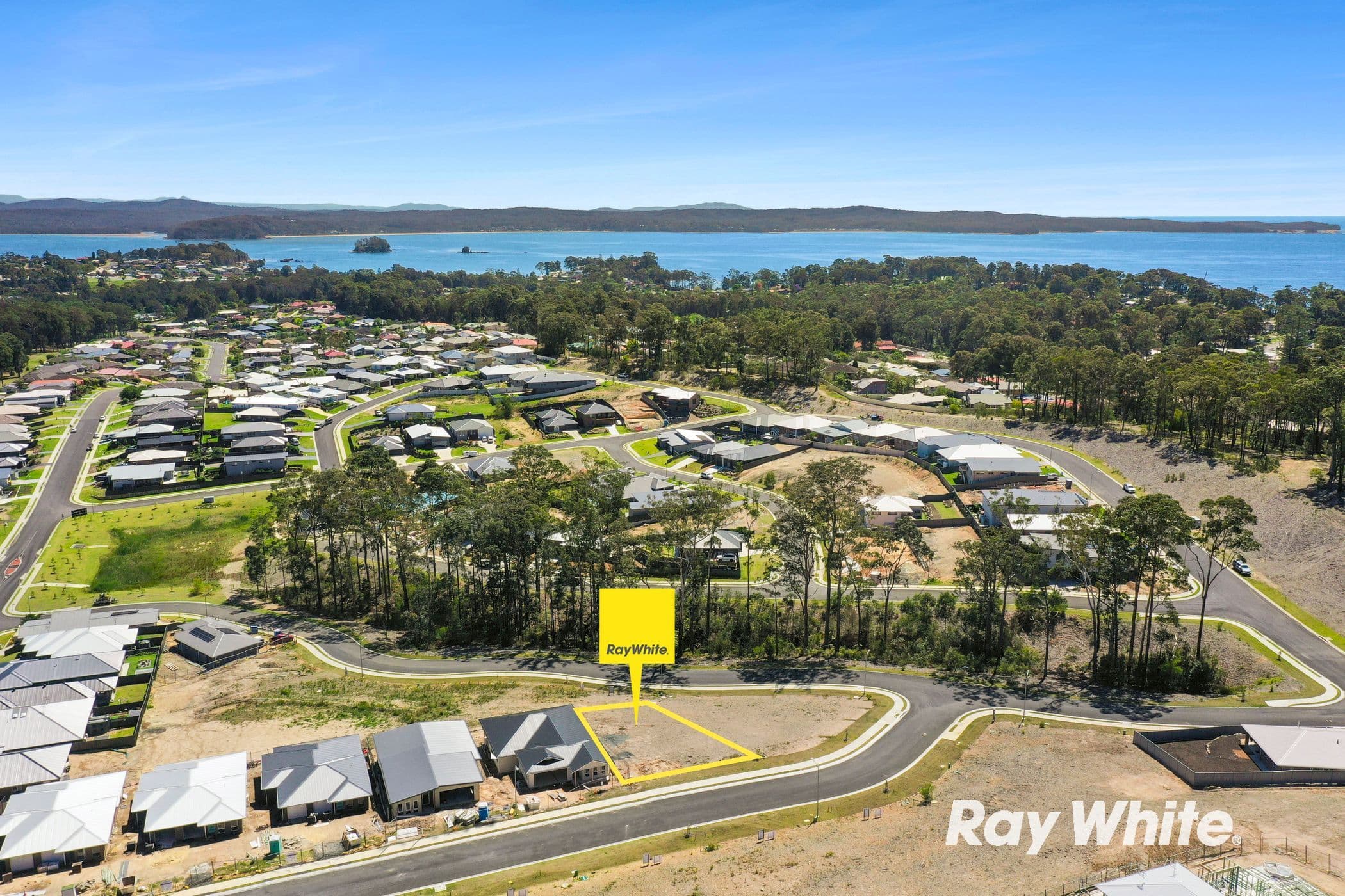 13 Pelsart Avenue , Sunshine Bay NSW 2536, Sunshine Bay - Image 1