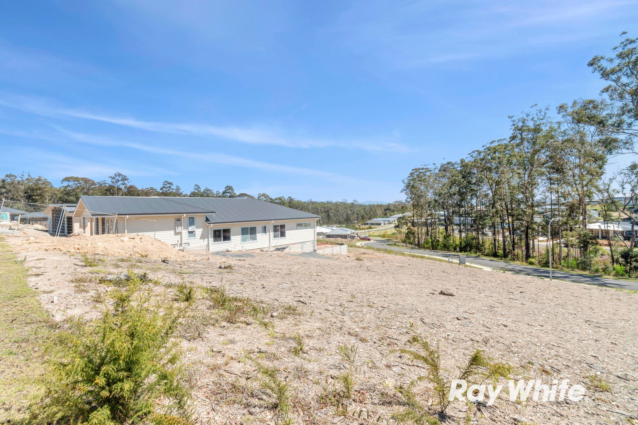 13 Pelsart Avenue , Sunshine Bay NSW 2536, Sunshine Bay - Thumbnail 5