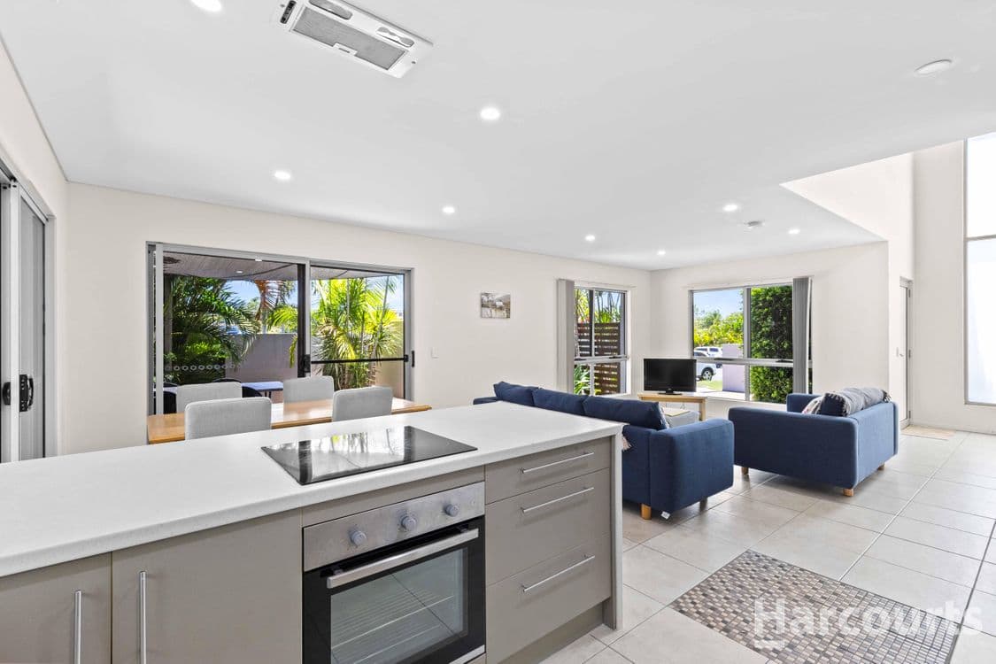 1/187 Torquay Road, SCARNESS, QLD 4655, Scarness - Thumbnail 8