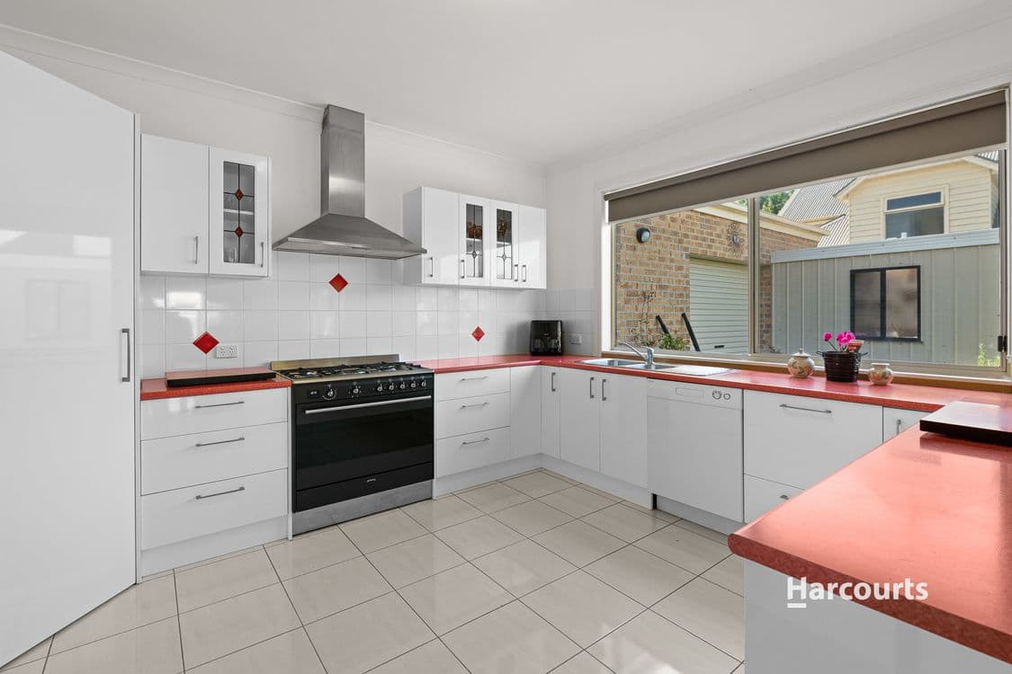 9858/60 Jefferson Road, Garfield, VIC 3814, Garfield - Thumbnail 4