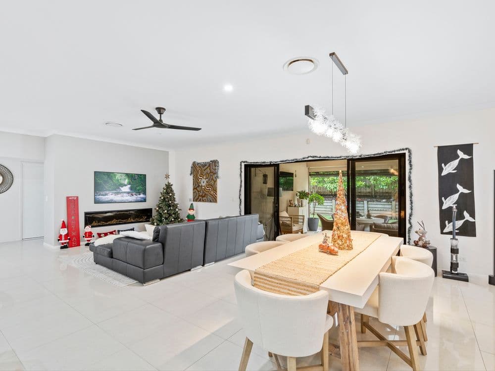 4 Kintail Lane, COOMERA WATERS, QLD 4209, Coomera - Thumbnail 6