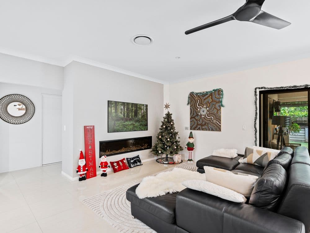 4 Kintail Lane, COOMERA WATERS, QLD 4209, Coomera - Thumbnail 7