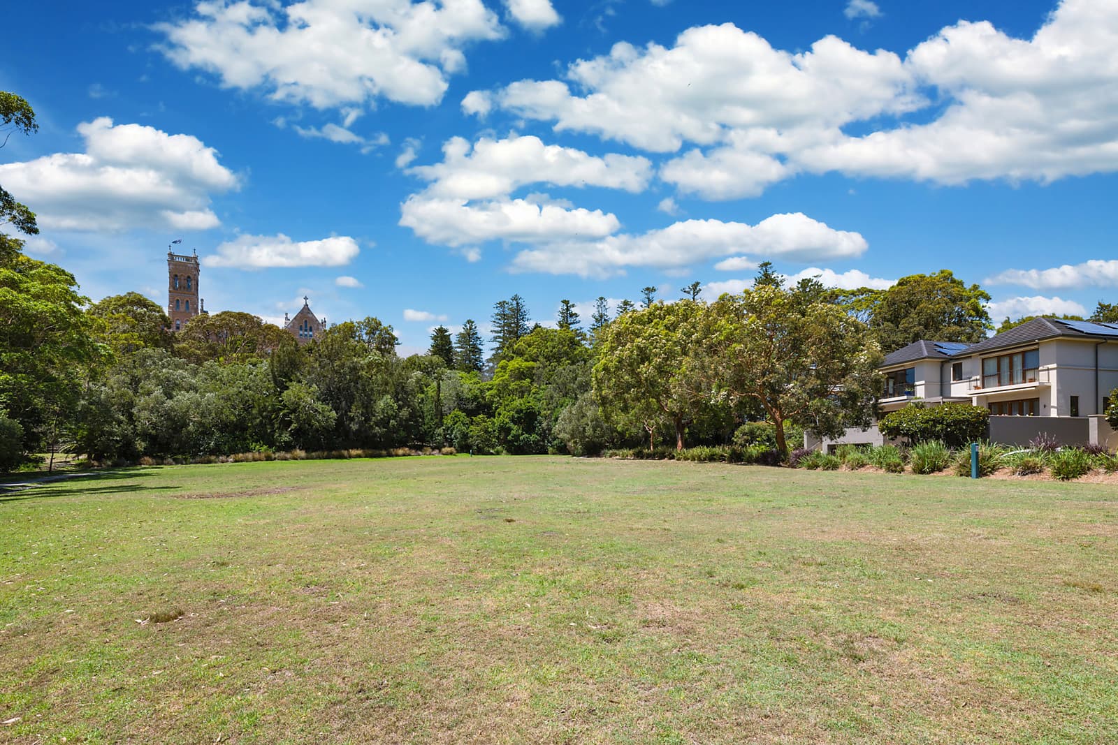 6 College Street, Manly - Thumbnail 4
