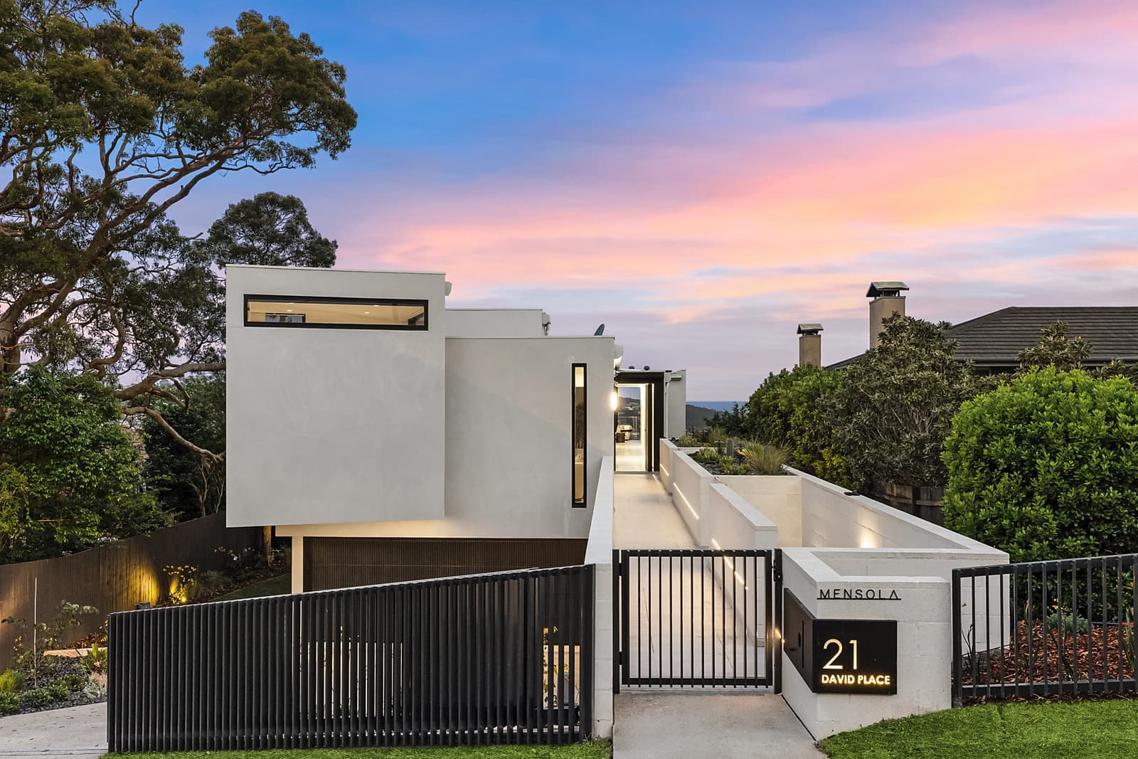21 David Place, Seaforth - Image 1