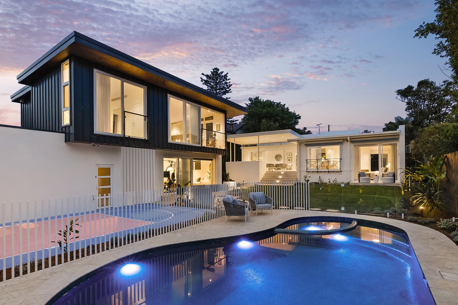 19 Palmerston Place, Seaforth - Thumbnail 2