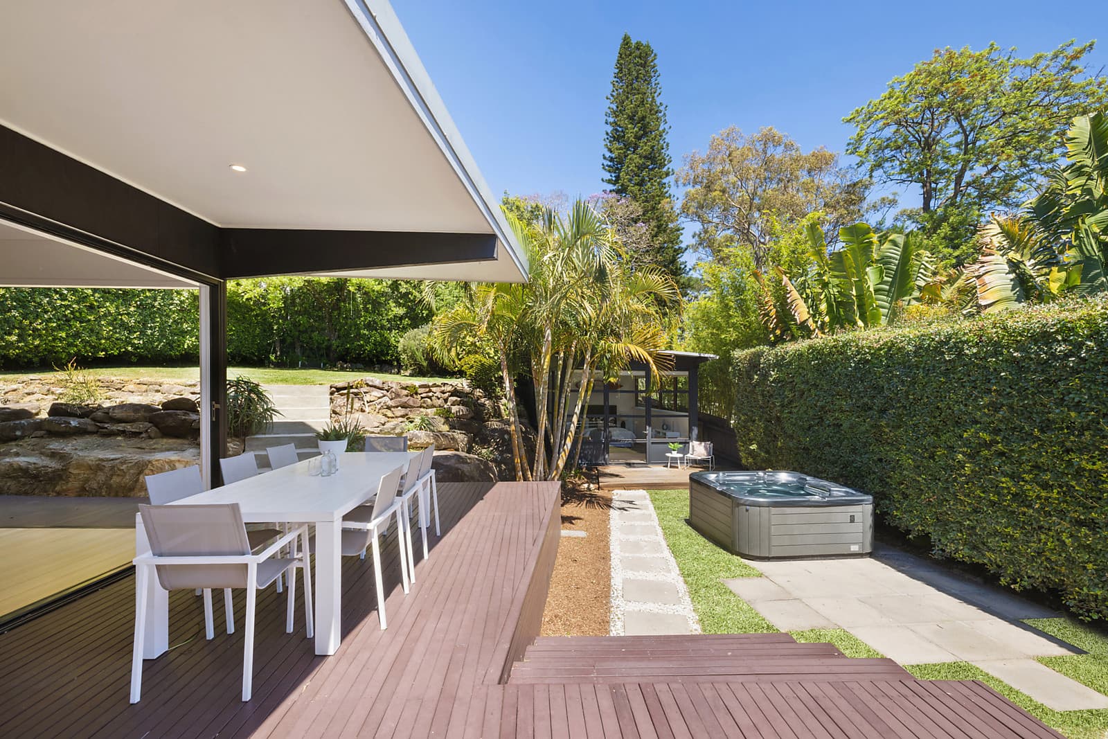 3 Sterland Avenue, North Manly - Thumbnail 4