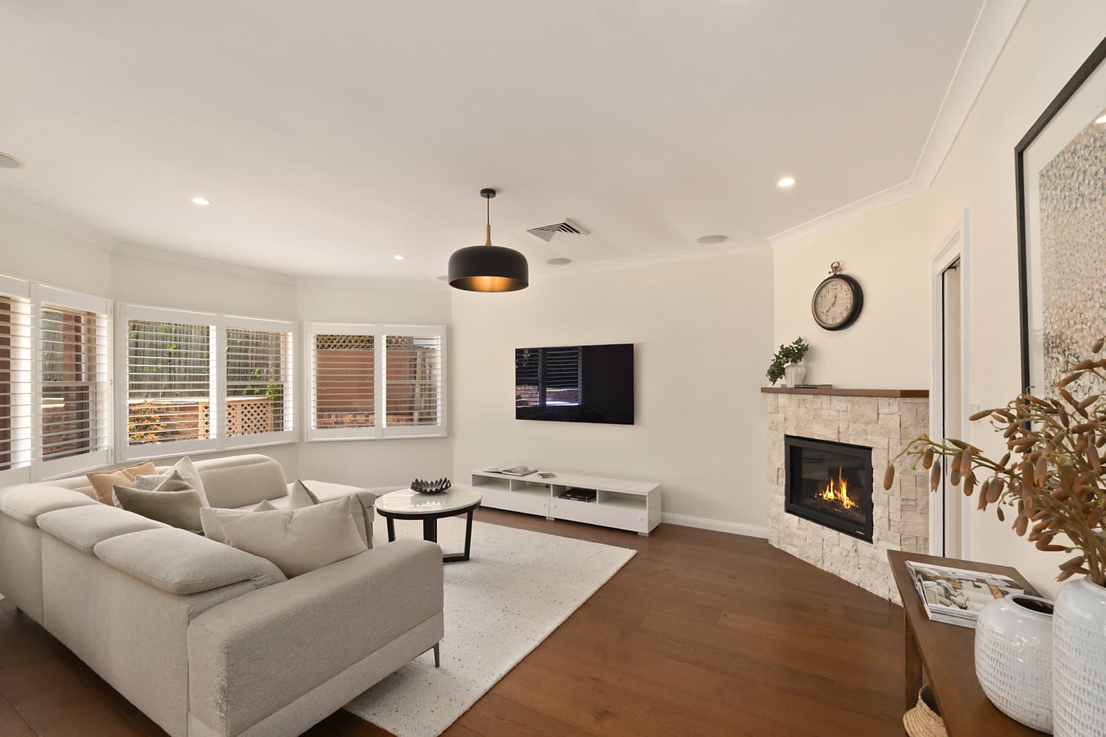 3 Duncan Crescent, Collaroy Plateau - Thumbnail 2