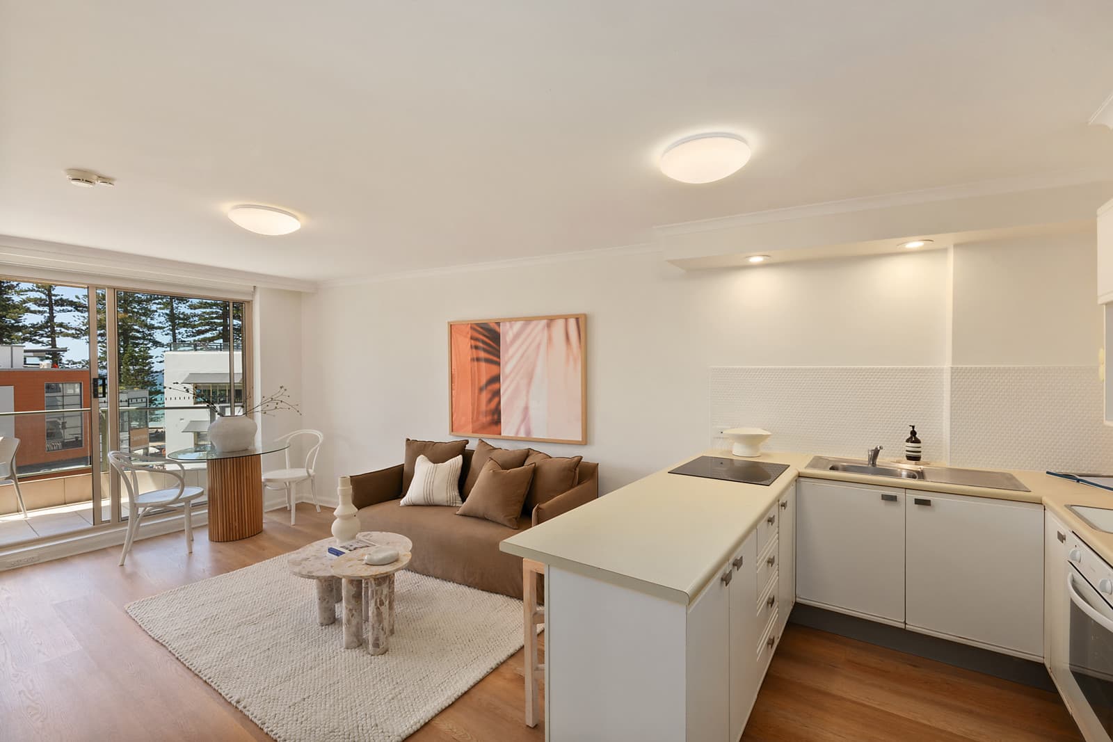 1 Raglan Street, Manly - Thumbnail 2