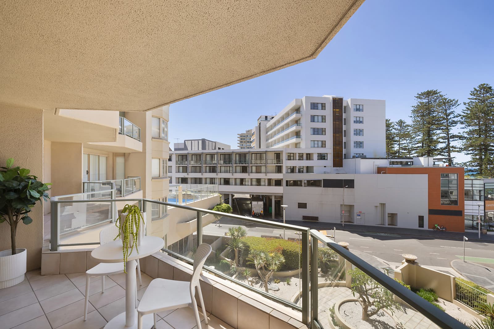 1 Raglan Street, Manly - Thumbnail 6