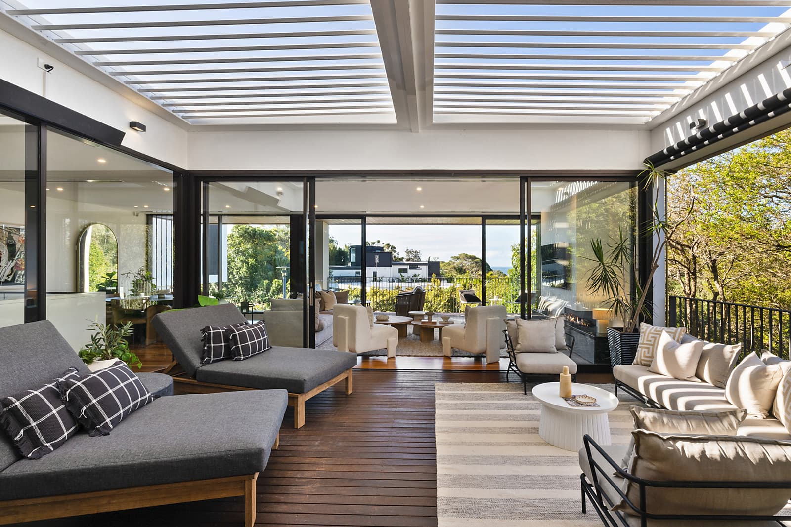26 Montpelier Place, Manly, Manly - Thumbnail 5