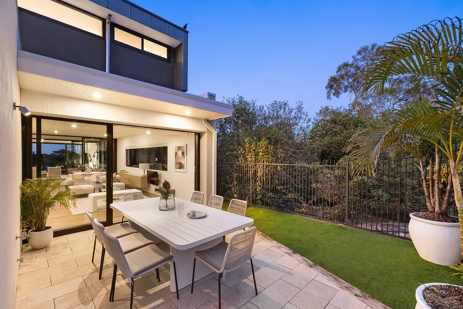26 Montpelier Place, Manly, Manly - Thumbnail 6