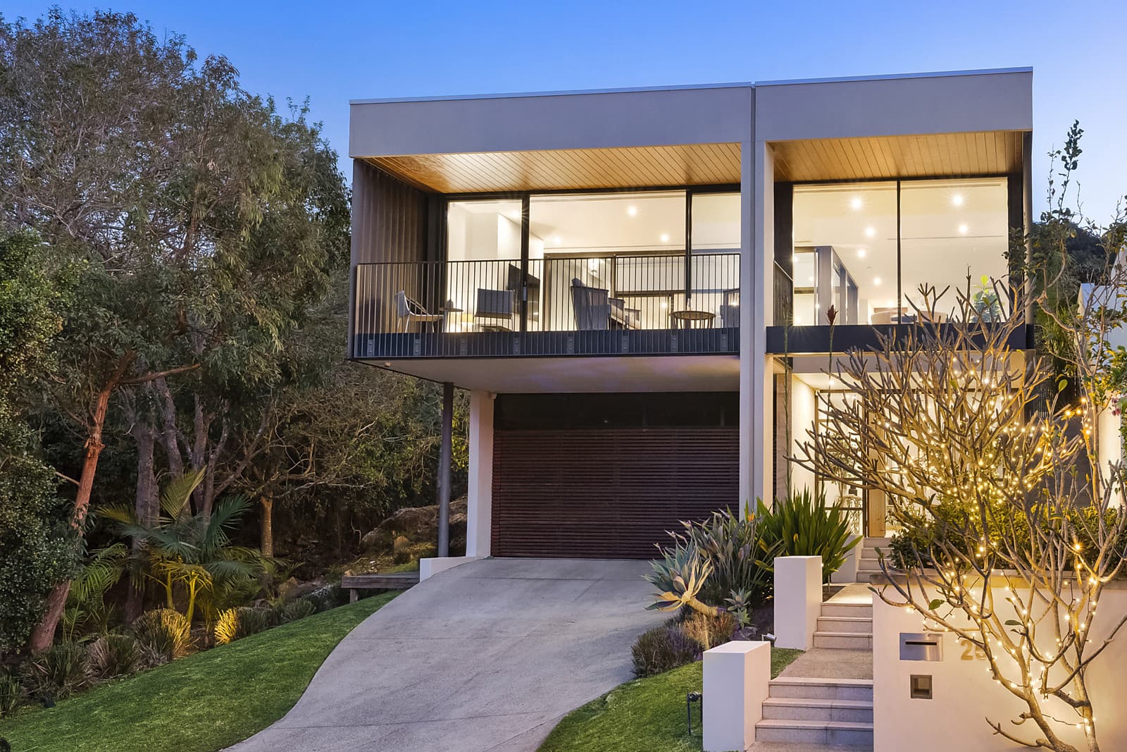 26 Montpelier Place, Manly, Manly - Thumbnail 8