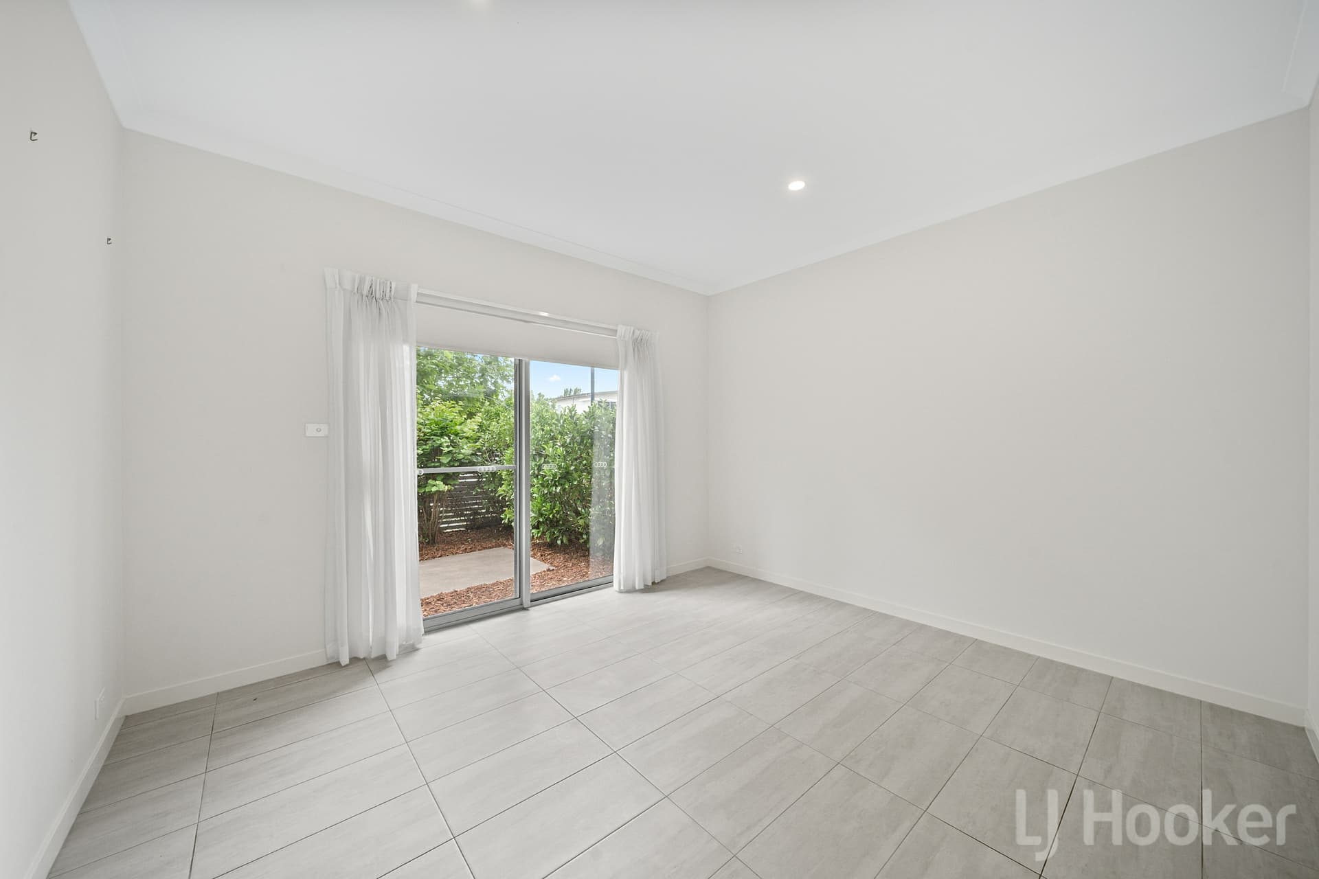 168 Gorman Drive, Googong, Googong - Thumbnail 4