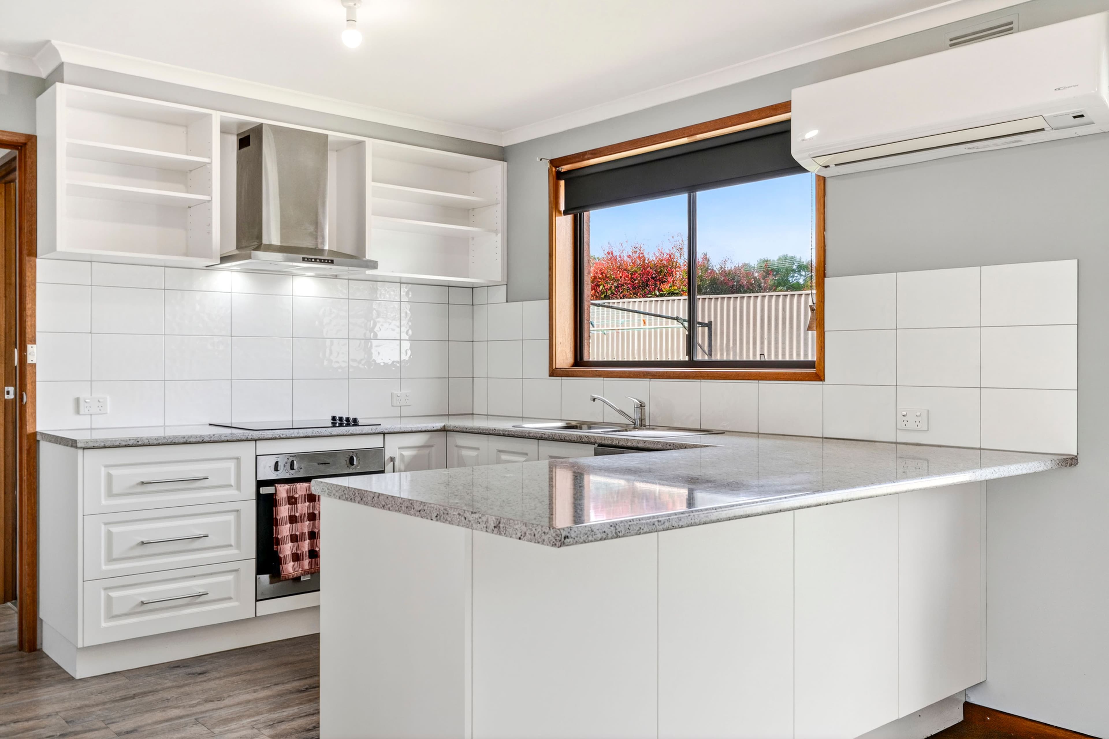 28 Hewitt Street , Colac VIC 3250, Colac - Image 1