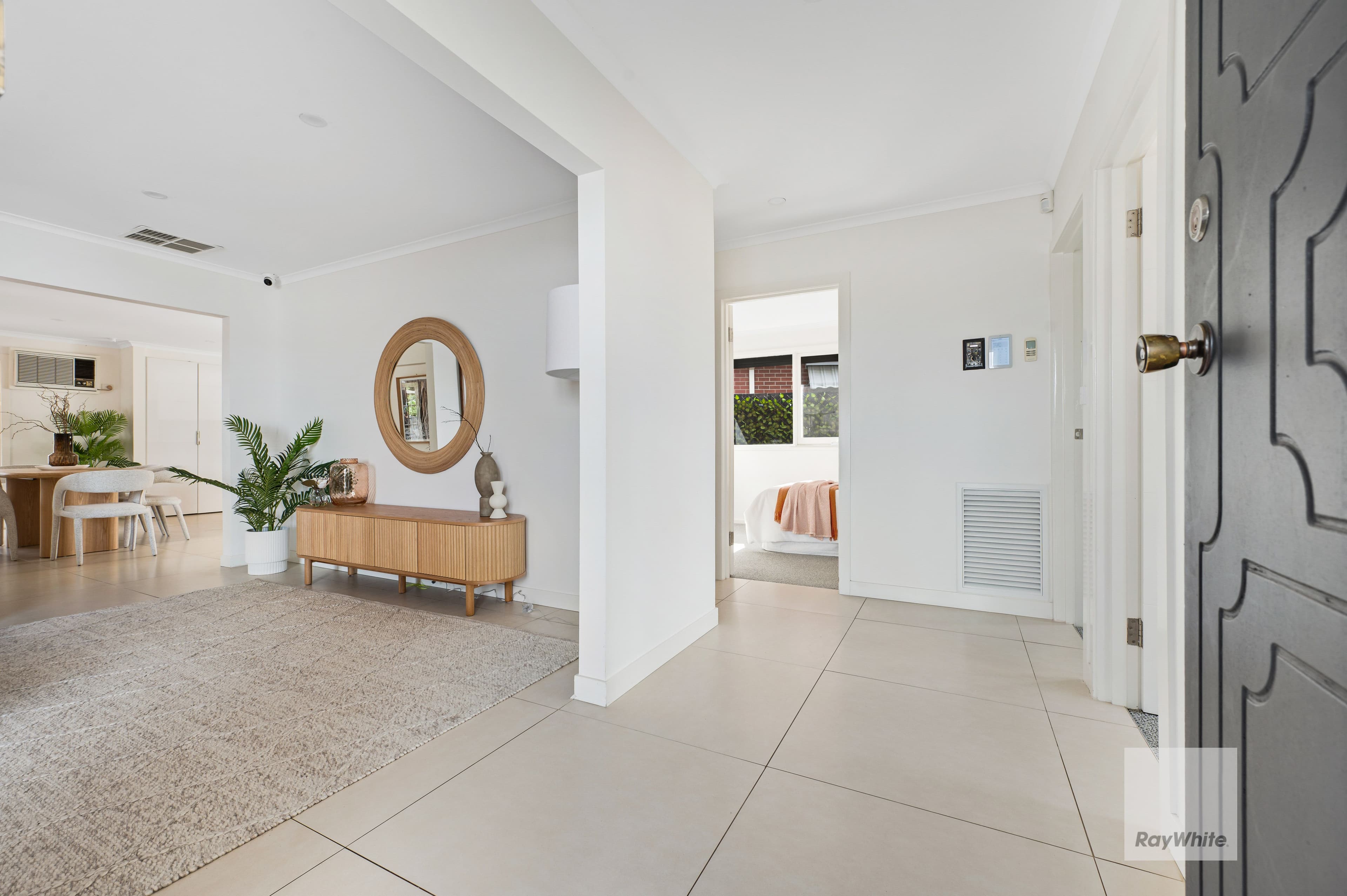 13 Highcliffe Close , Gladstone Park VIC 3043, Gladstone Park - Thumbnail 4