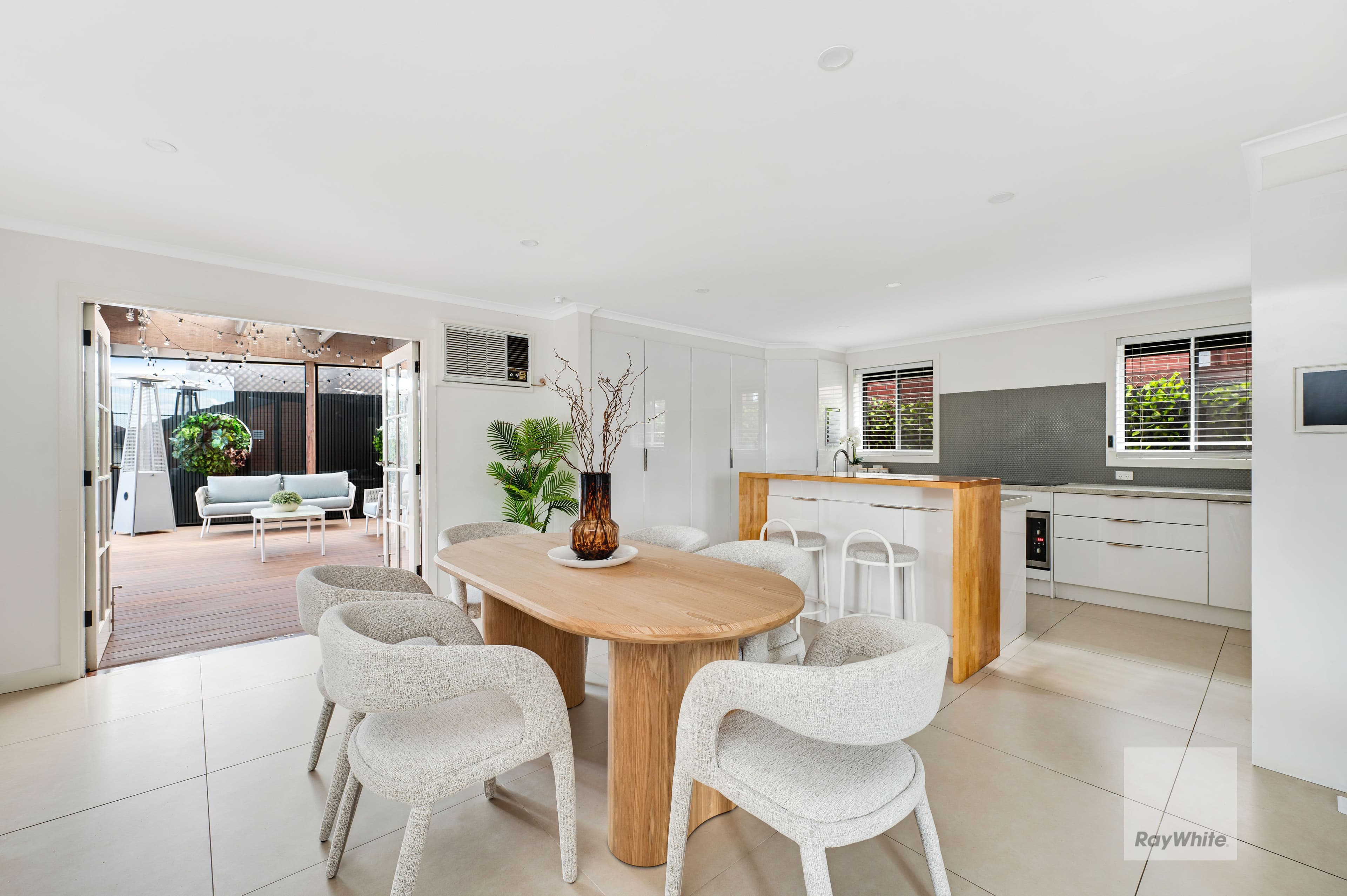 13 Highcliffe Close , Gladstone Park VIC 3043, Gladstone Park - Thumbnail 5