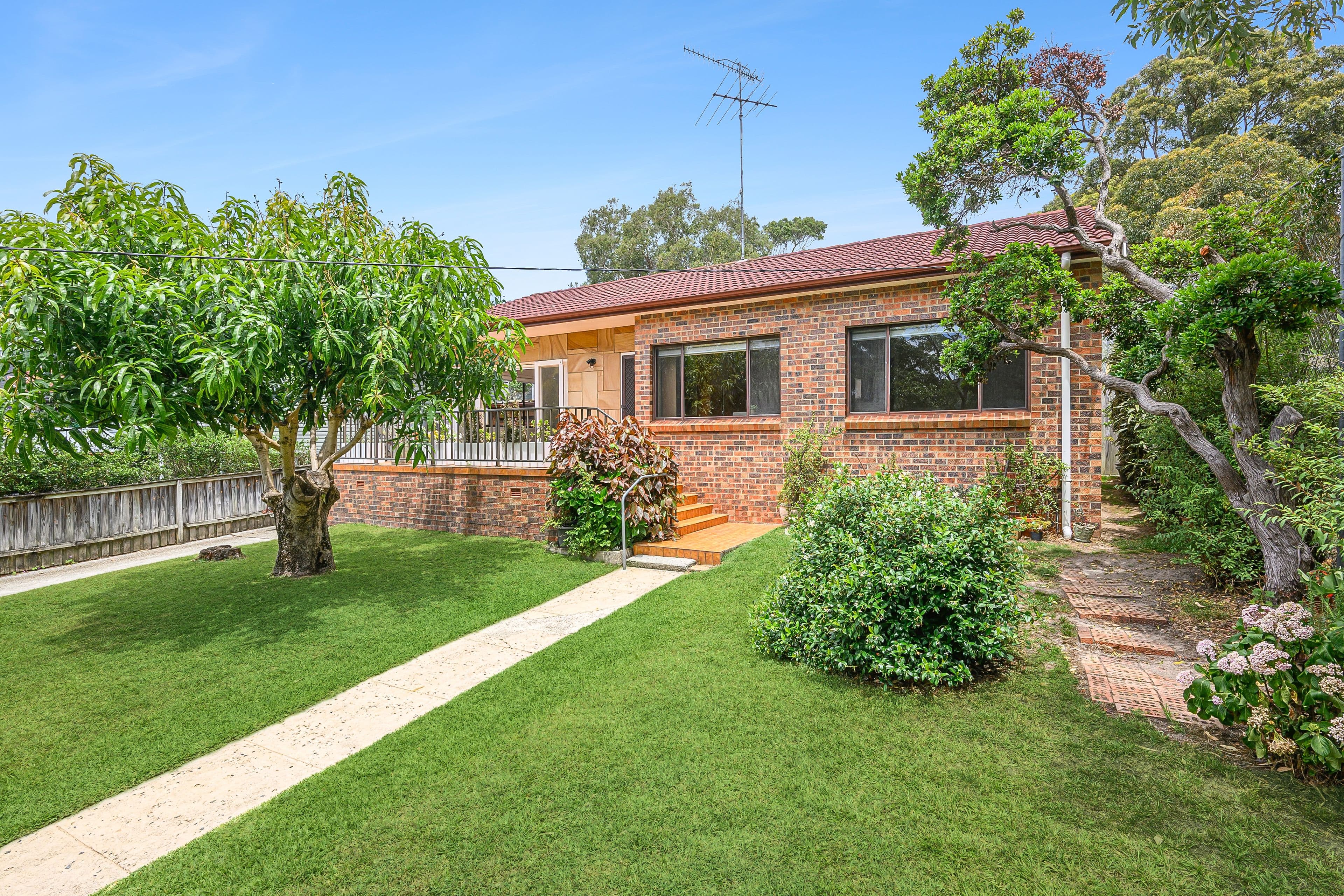 39 Queens Parade , Newport NSW 2106, Newport - Image 1