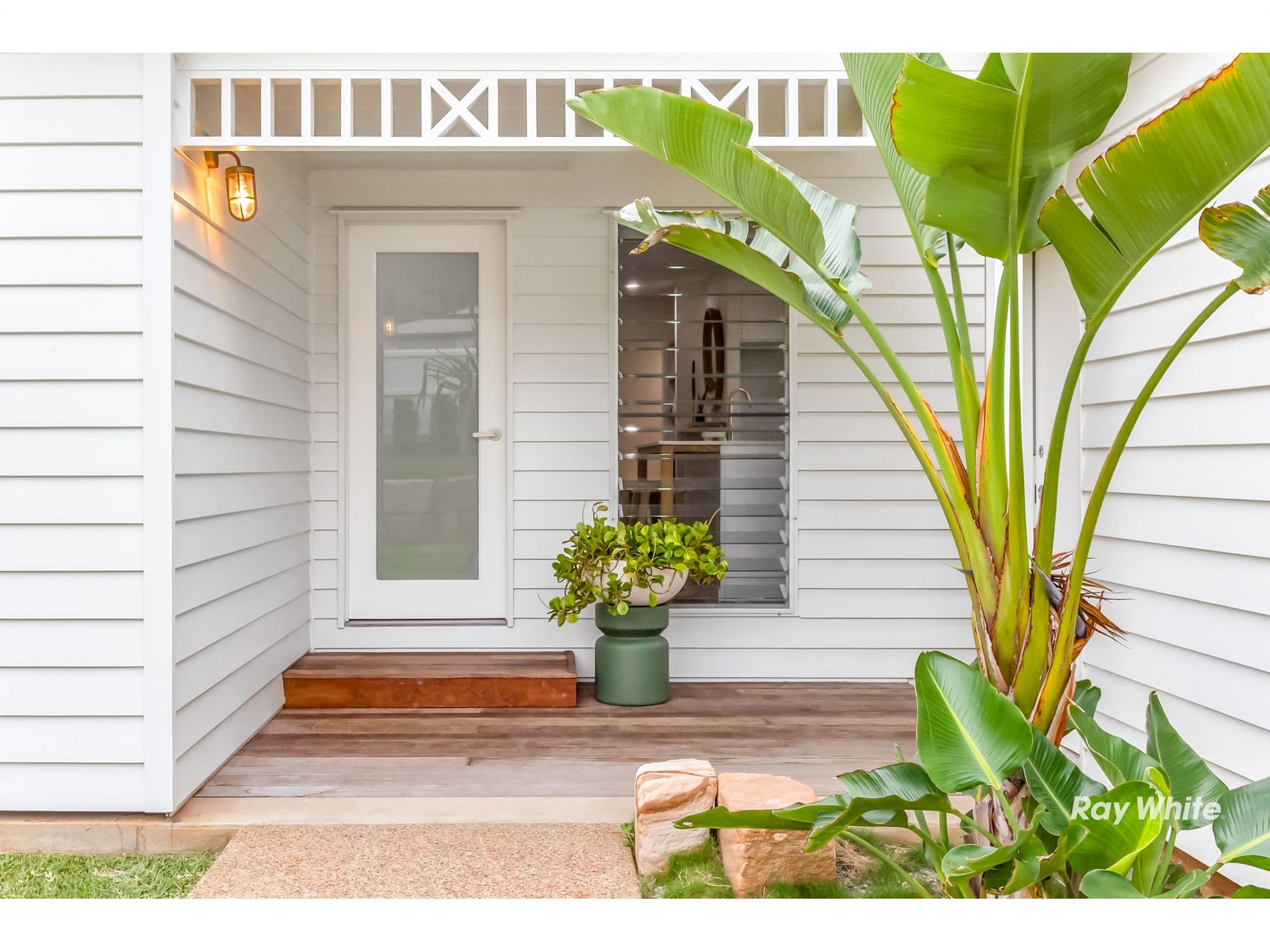 31 Clayton Road , Lammermoor QLD 4703, Lammermoor - Thumbnail 2