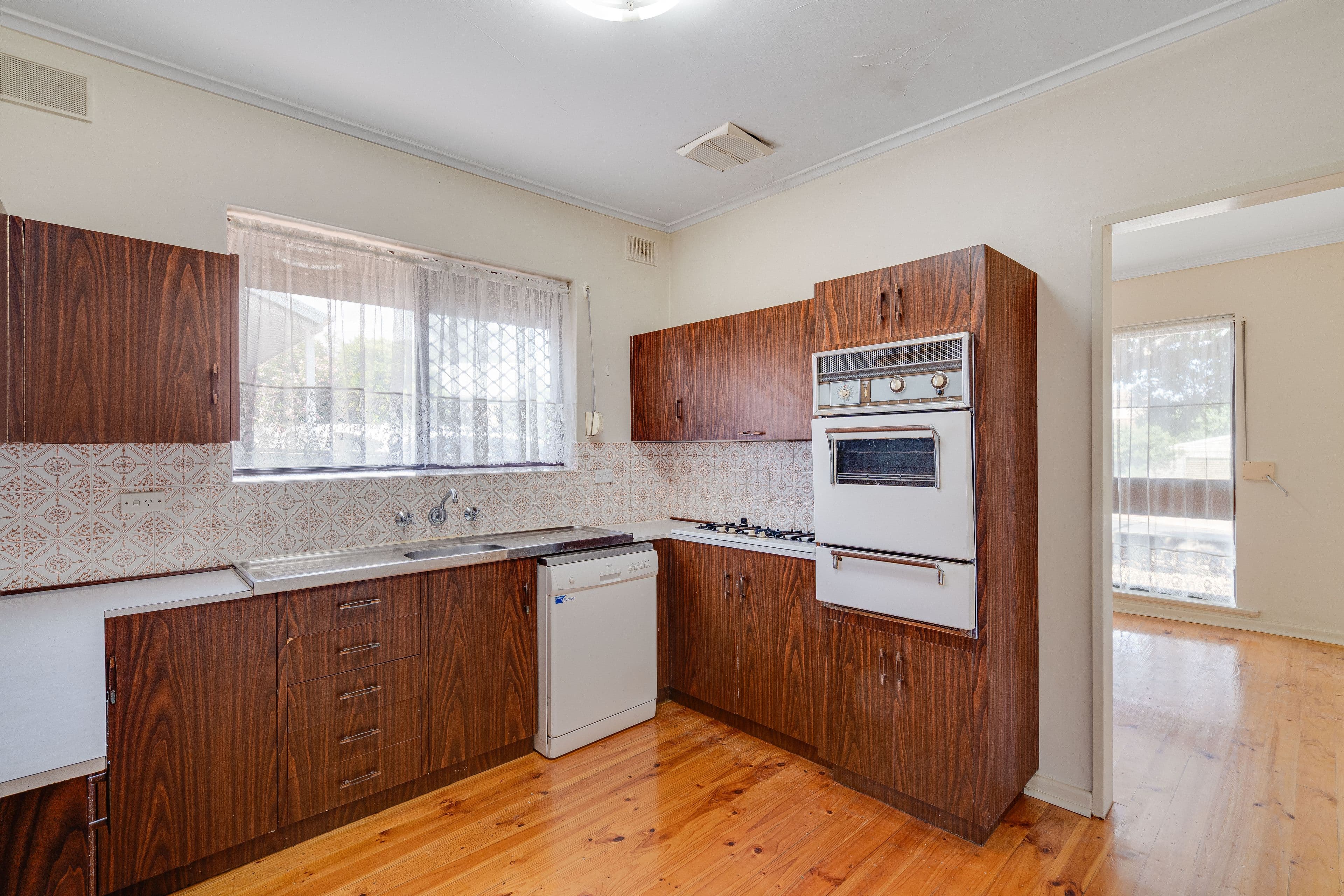 12 Sattler Terrace , Enfield SA 5085, Enfield - Thumbnail 6