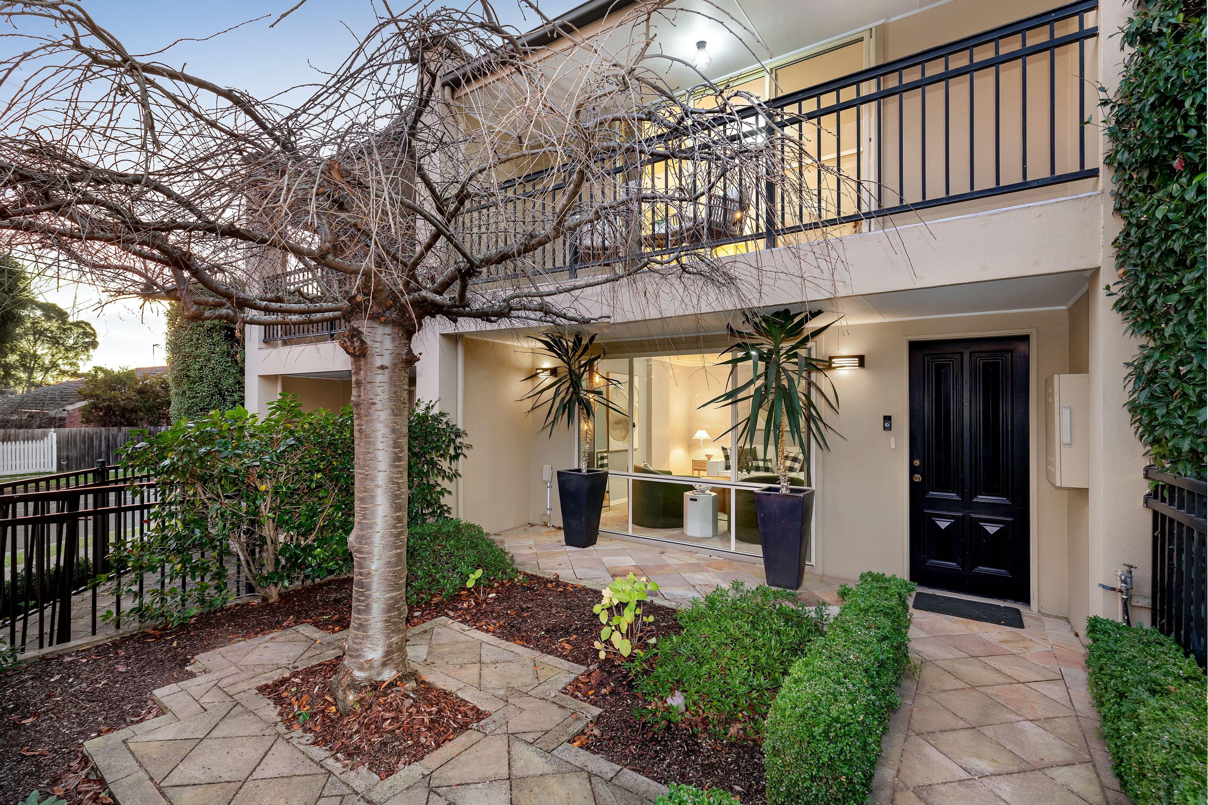 12 Arthur Street, Briar Hill - Image 1