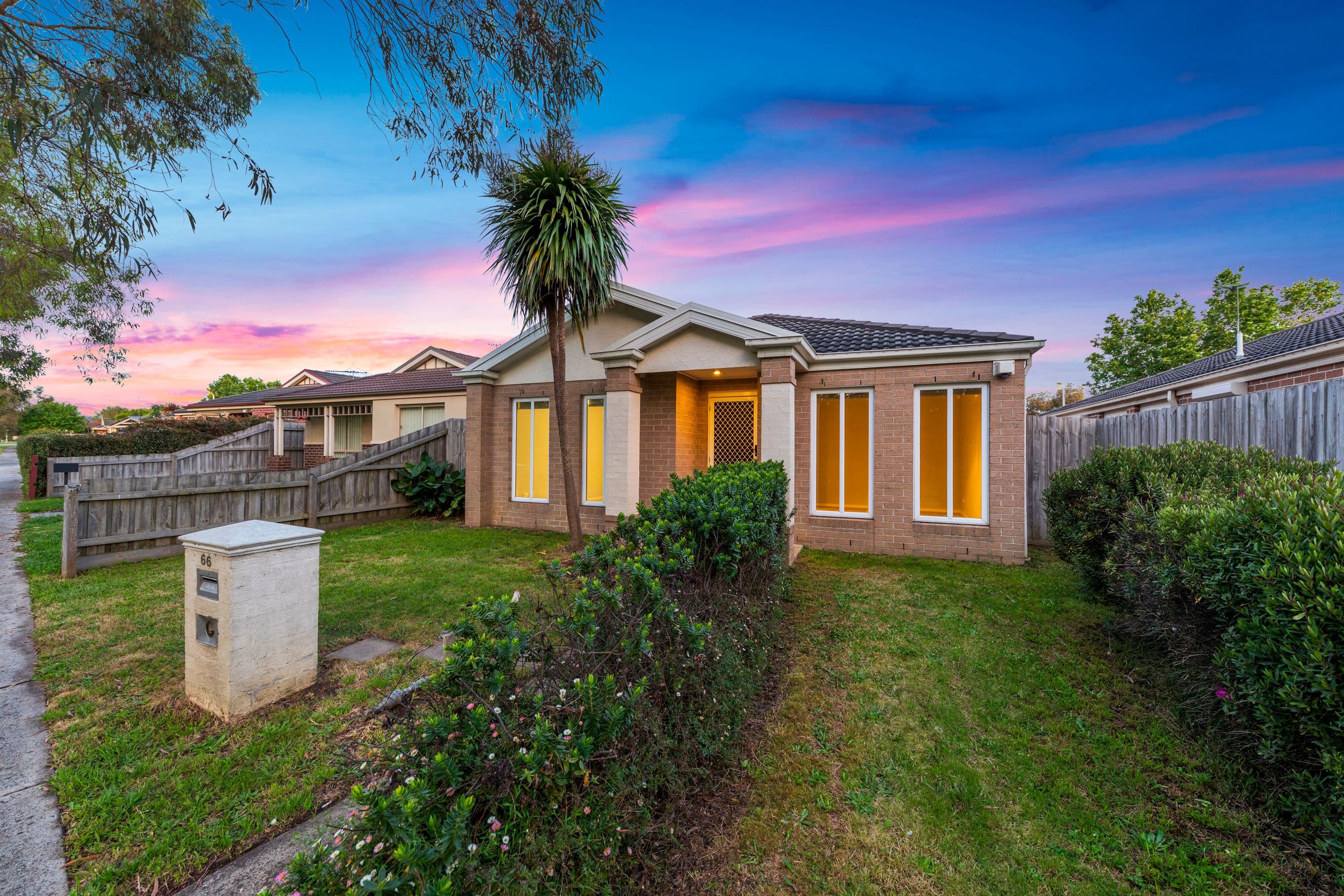 66 Manna Gum Drive, Pakenham - Thumbnail 3