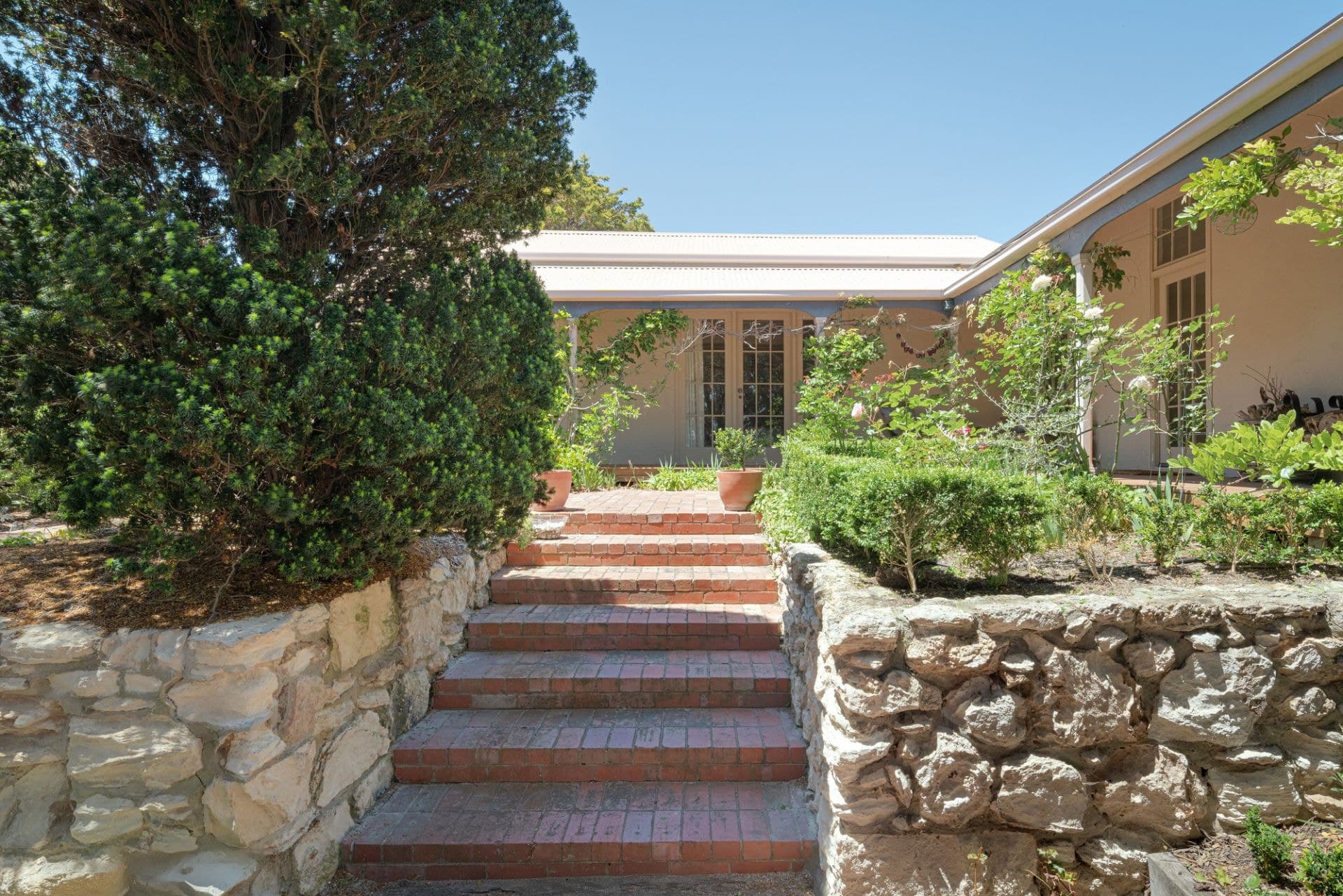 1 Brooke Crescent, Blairgowrie, Blairgowrie - Thumbnail 2