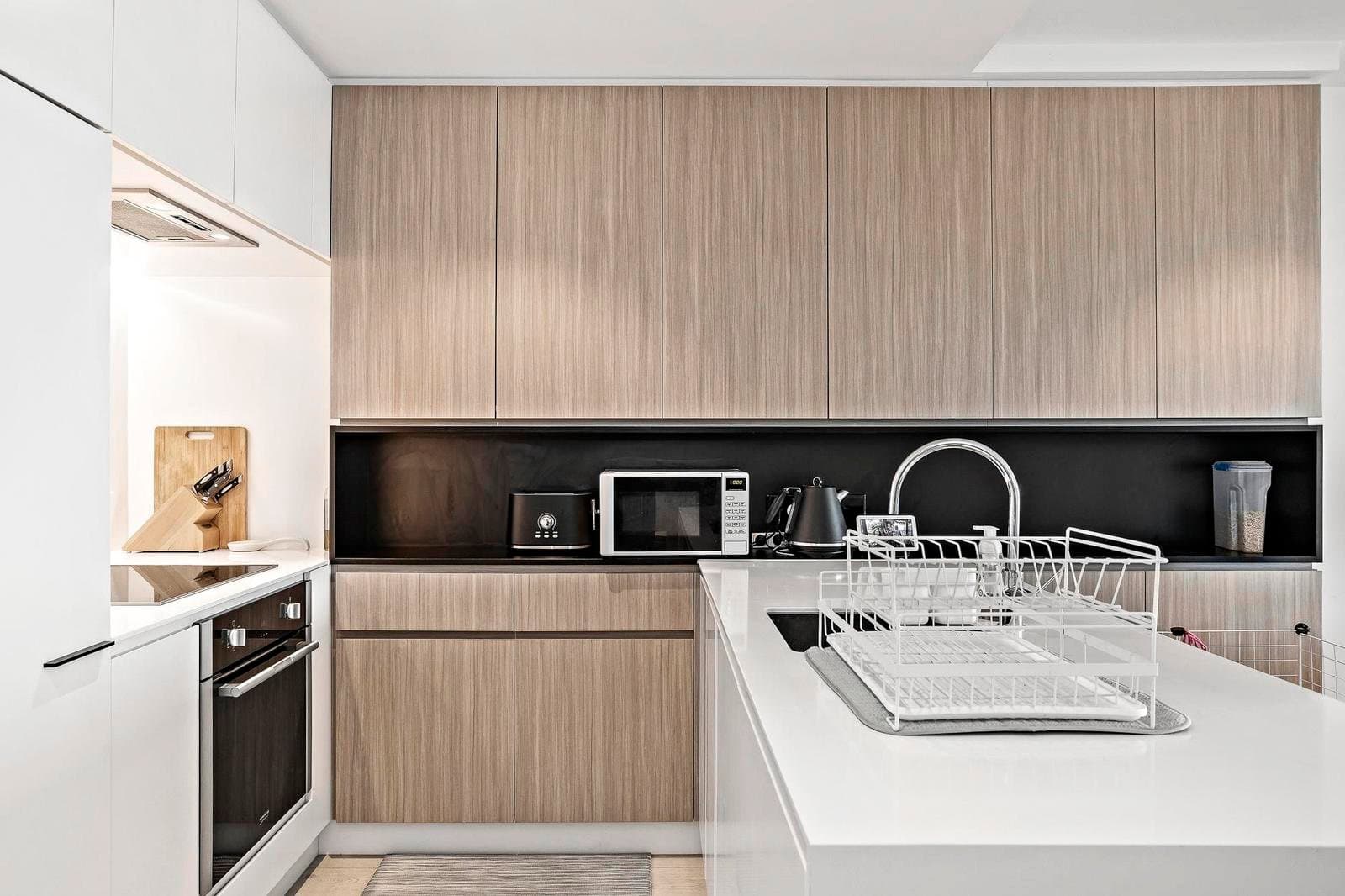 906/1 Ascot Vale Road, Flemington VIC 3031, Flemington - Thumbnail 3