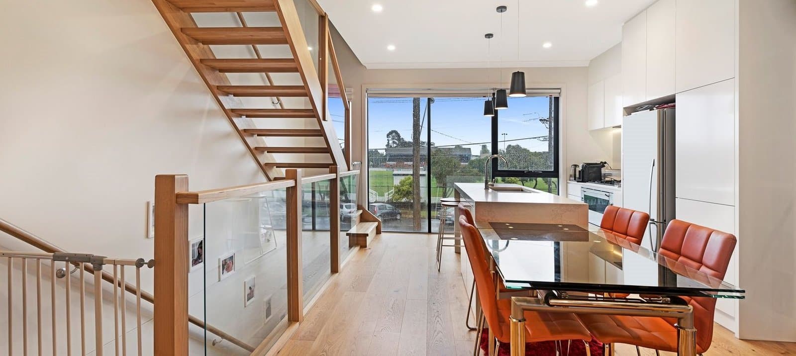 184 Ingles Street, Port Melbourne VIC 3207, Port Melbourne - Thumbnail 2