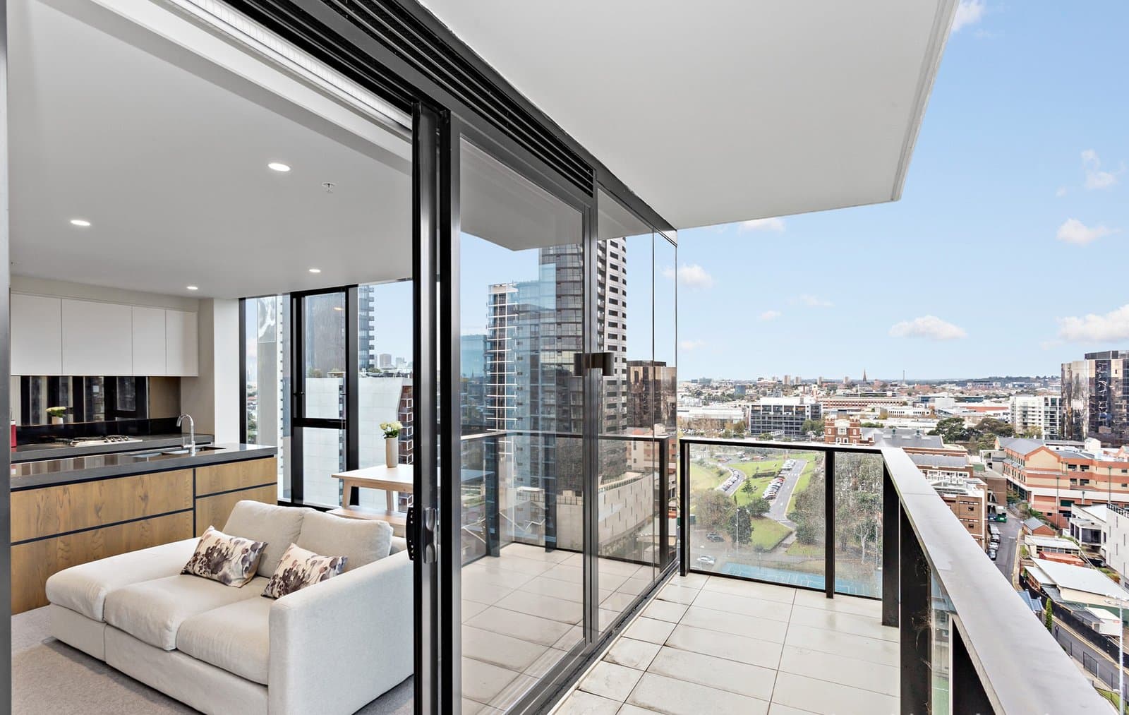 1403/8 Daly Street, South Yarra VIC 3141, South Yarra - Thumbnail 8