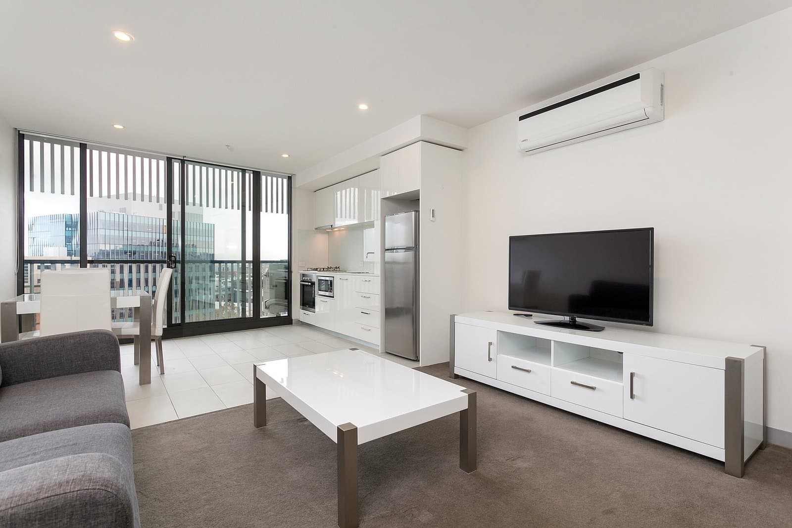 1001/6 Leicester Street, Carlton VIC 3053, Carlton - Thumbnail 4