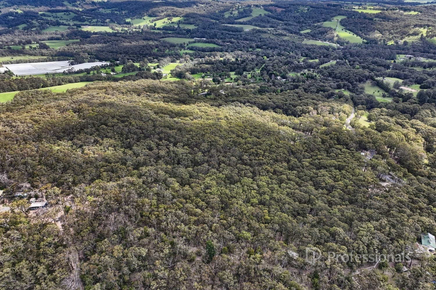 221 Milners Road, Launching Place - Image 1