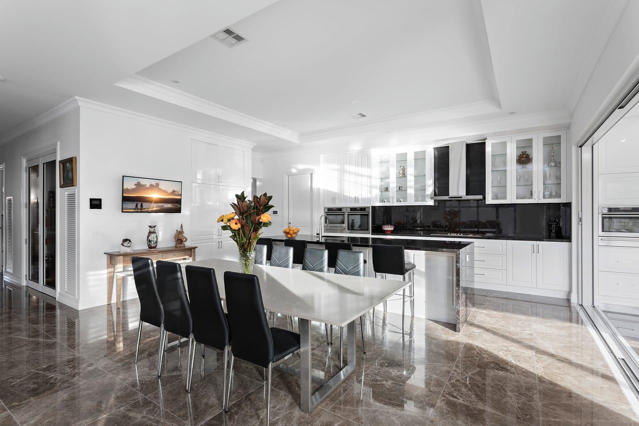 17 Cromer Road, Beaumaris, Beaumaris - Thumbnail 6
