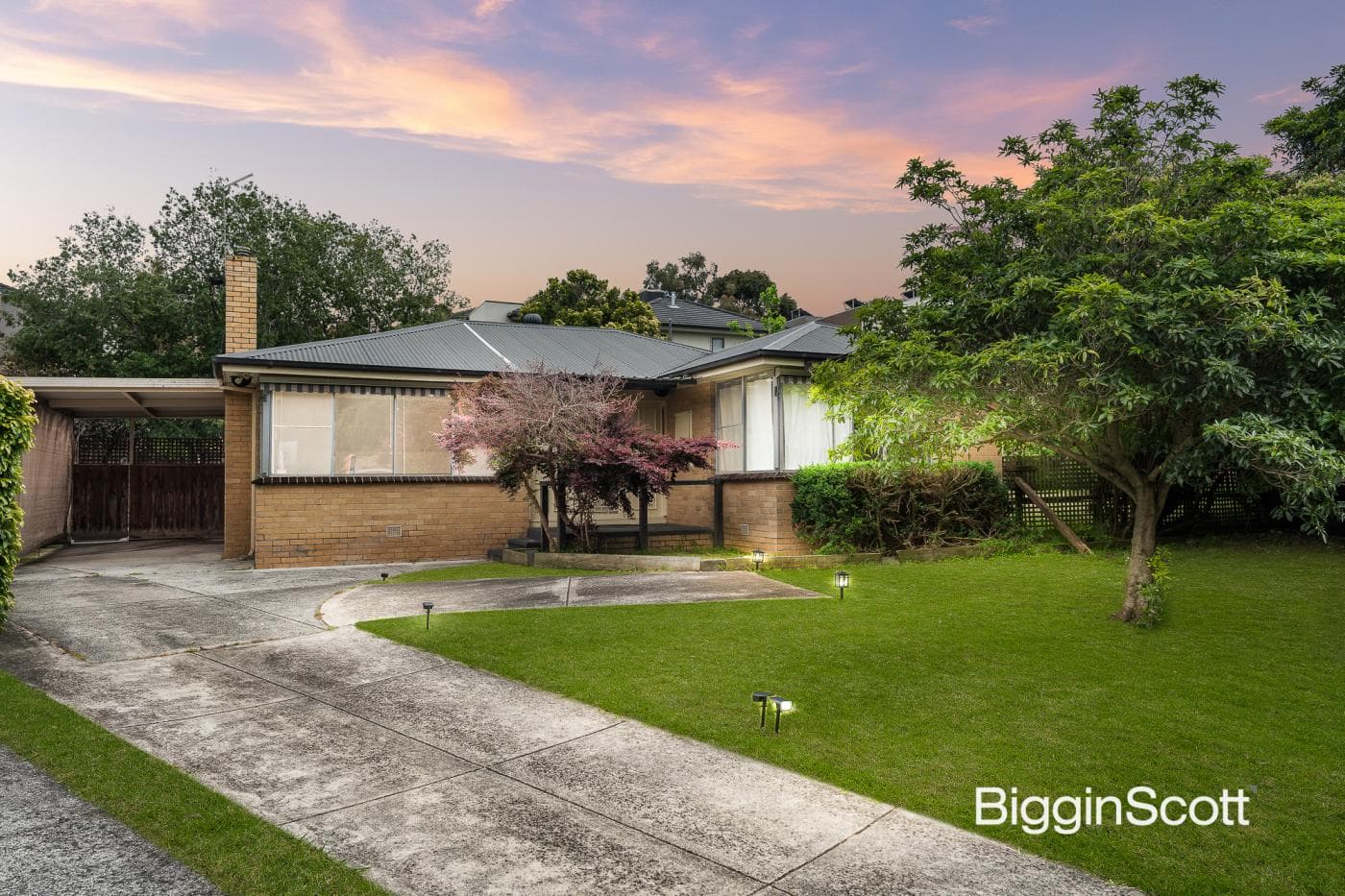 4 Karla Court, Notting Hill, Notting Hill - Image 1