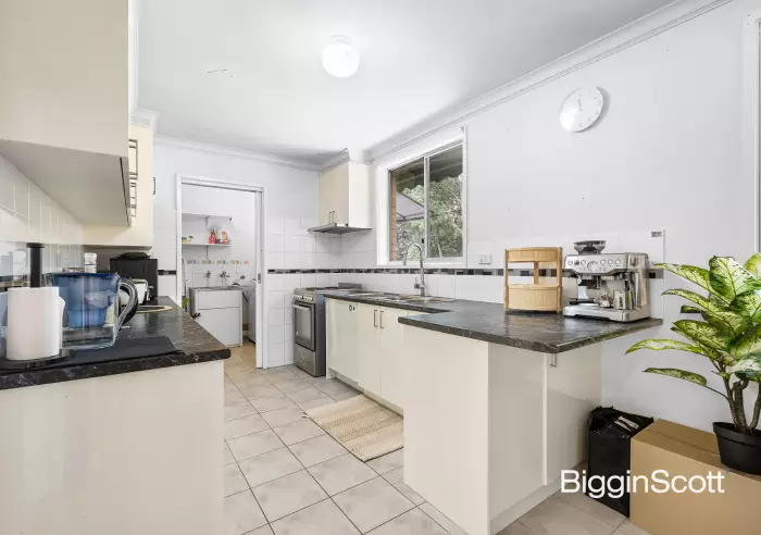 4 Karla Court, Notting Hill, Notting Hill - Thumbnail 4