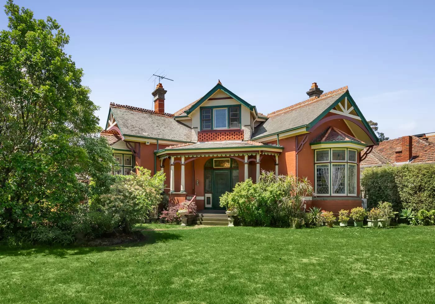 2 Denmark Street, Kew, VIC, Kew - Thumbnail 2