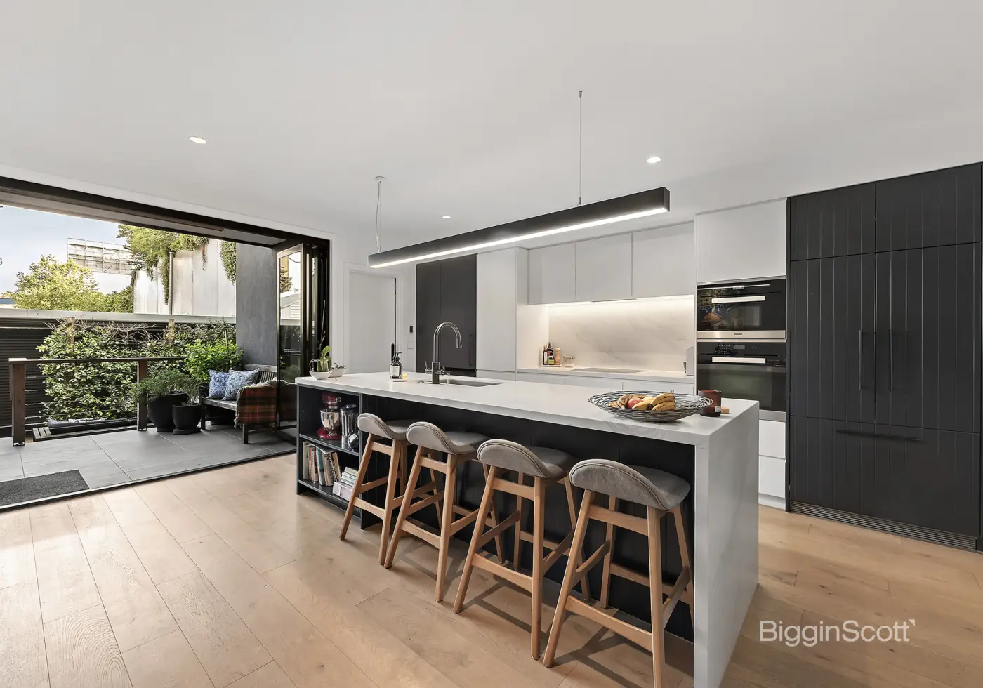 2 Kelso Street, Richmond, Cremorne - Thumbnail 2