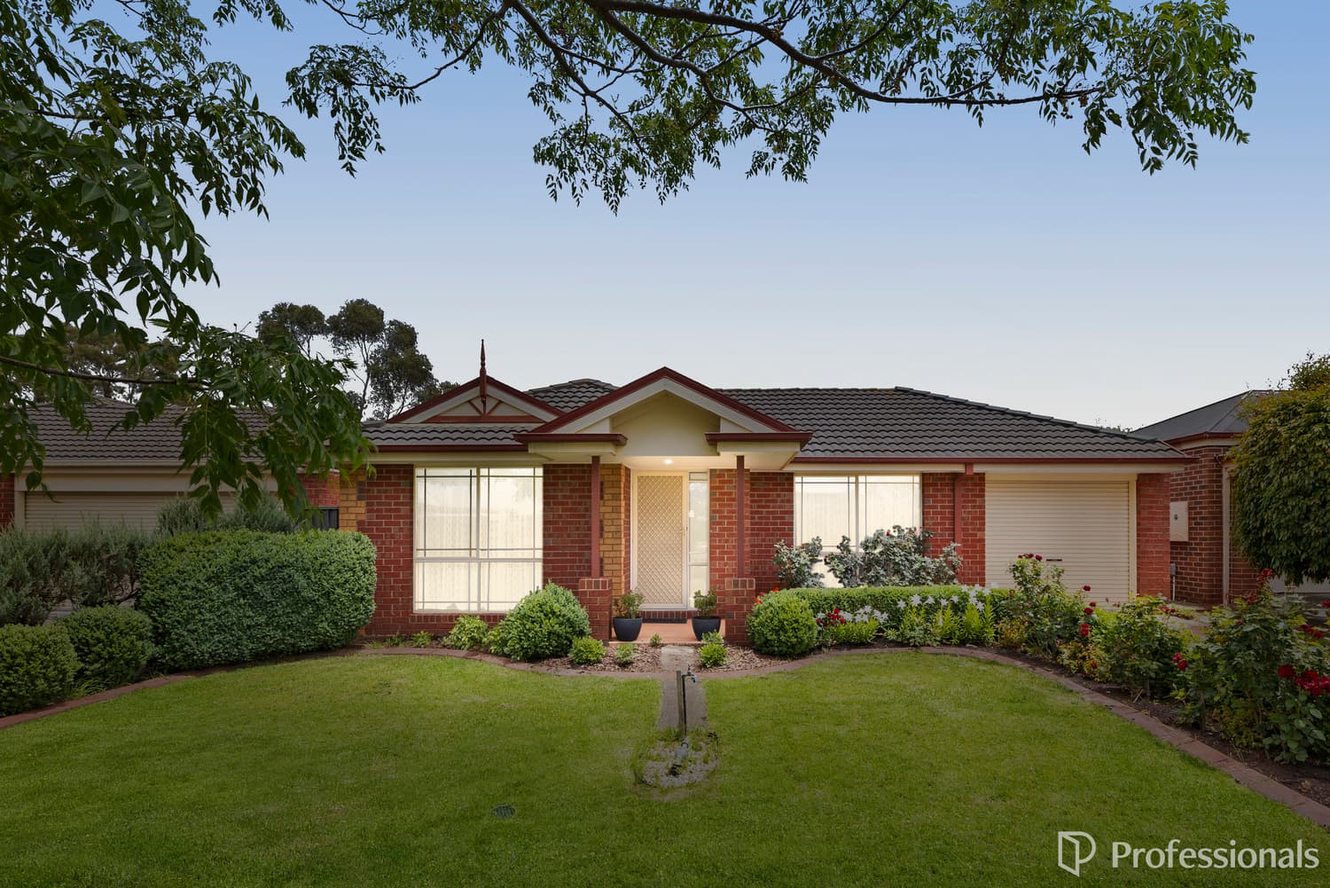 17 Klippel Way, Caroline Springs VIC 3023, Caroline Springs - Image 1