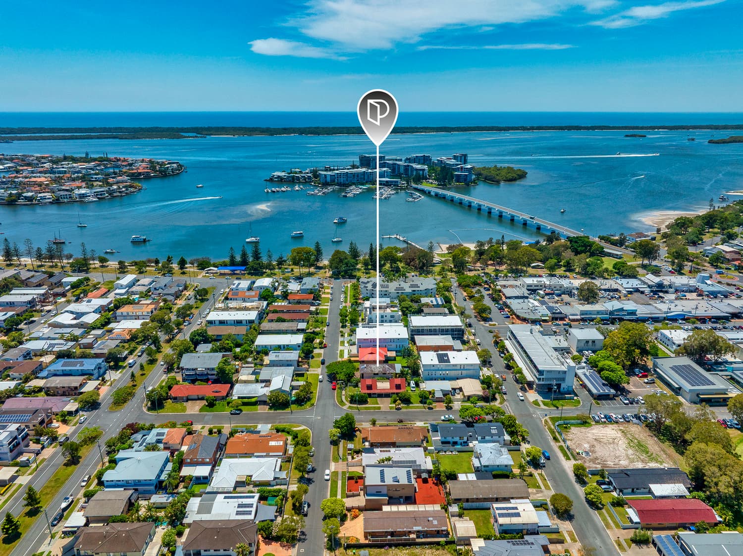 18 Victor Avenue, Paradise Point QLD 4216, Paradise Point - Image 1